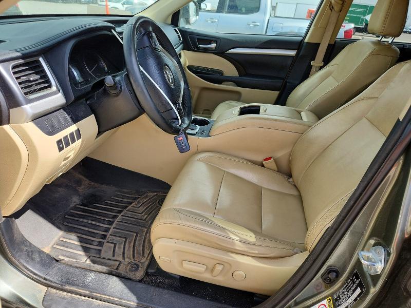 62246236 :رقم المزاد ، 5TDJKRFH7FS152587 vin ، 2015 Toyota Highlander مزاد بيع