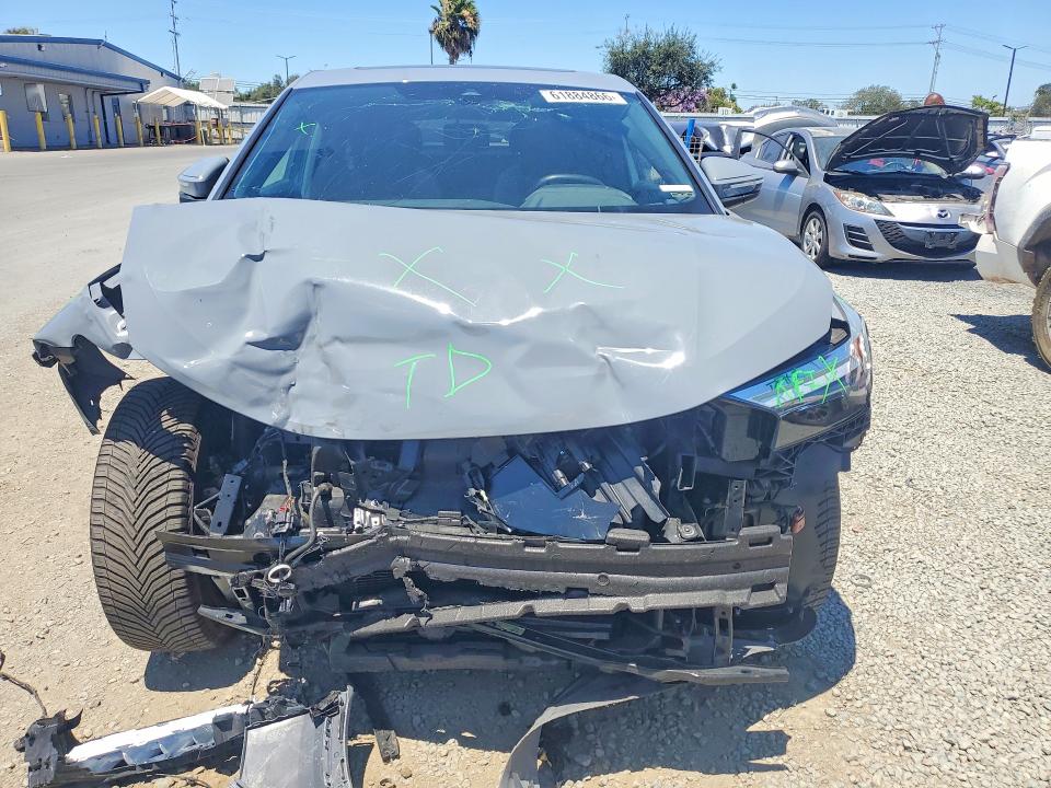 61884866 :رقم المزاد ، WA122BFZ7RP024802 vin ، 2024 Audi Q4 E-tron مزاد بيع