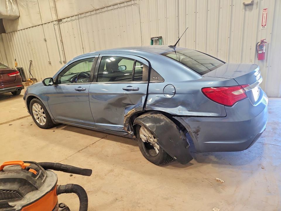 59828216 :رقم المزاد ، 1C3BC1FB5BN535950 vin ، 2011 Chrysler 200 مزاد بيع