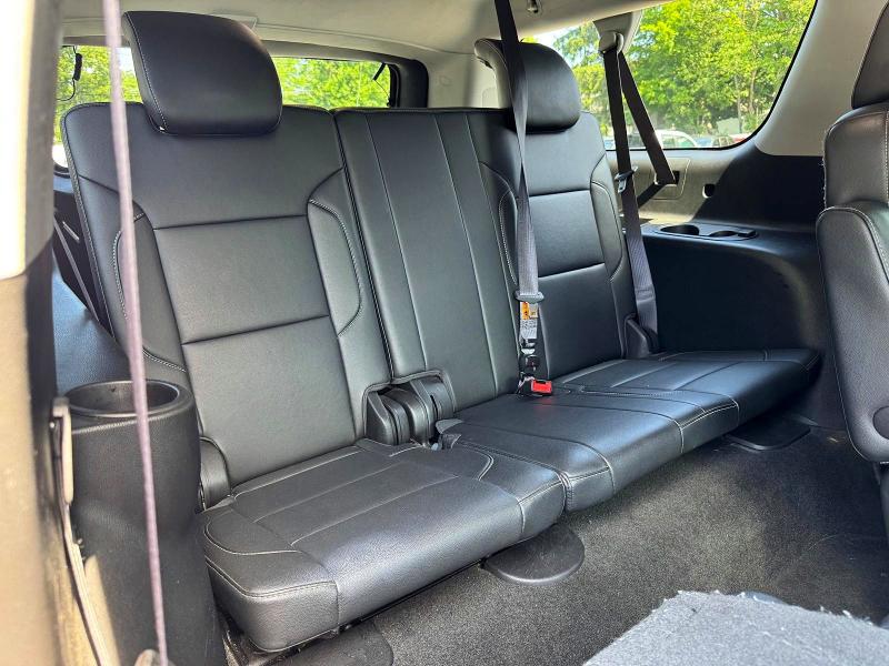 2017 Chevrolet Suburban მანქანა იყიდება აუქციონზე, vin: 1GNSKHKC0HR314285, აუქციონის ნომერი: 62218346