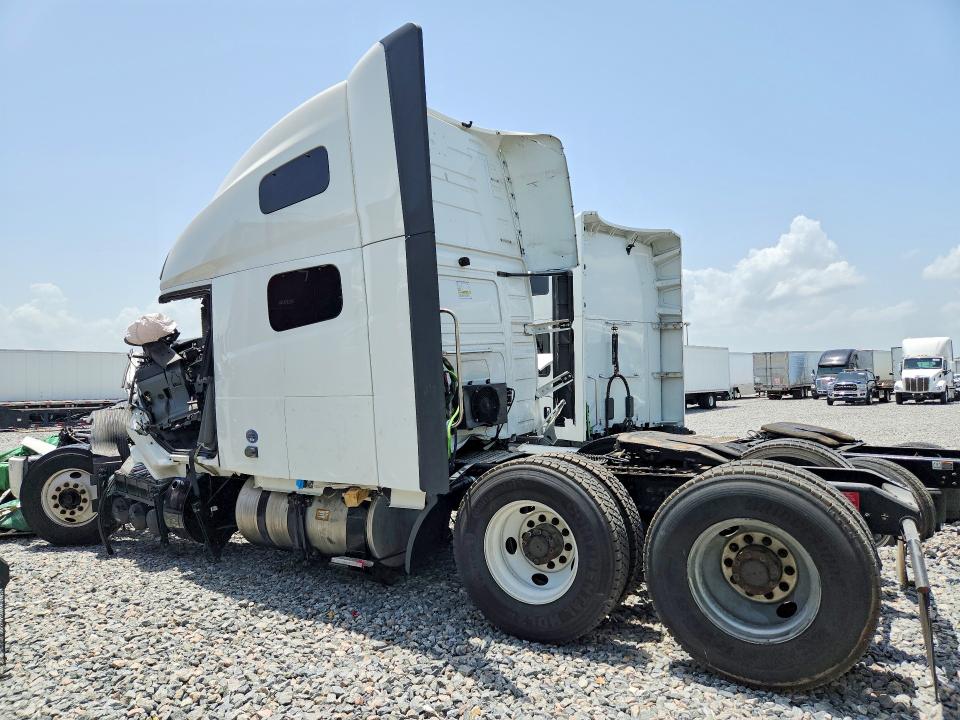 Auction sale of the 2024 Volvo Vn, vin: 4V4NC9EH9RN627249, lot number: 59555976