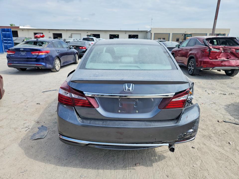 2017 Honda Accord მანქანა იყიდება აუქციონზე, vin: 1HGCR2F33HA245754, აუქციონის ნომერი: 60529806