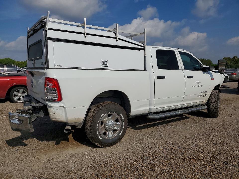 63173646 :رقم المزاد ، 3C6UR5CJ5NG202125 vin ، 2022 Ram 2500 مزاد بيع