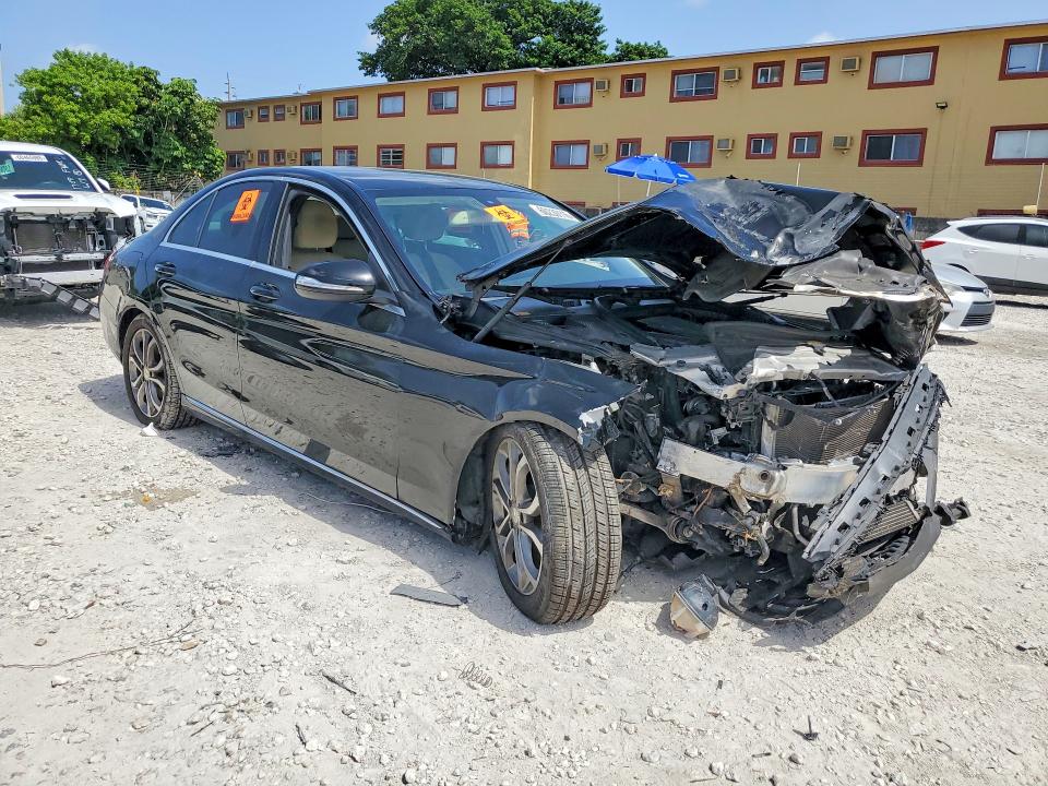 2015 Mercedes-benz C მანქანა იყიდება აუქციონზე, vin: 55SWF4JB3FU074750, აუქციონის ნომერი: 60230116