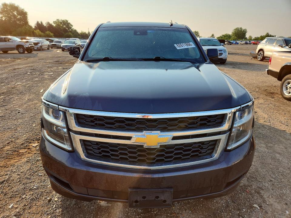 62611866 :رقم المزاد ، 1GNSKBKC0FR231031 vin ، 2015 Chevrolet Tahoe مزاد بيع