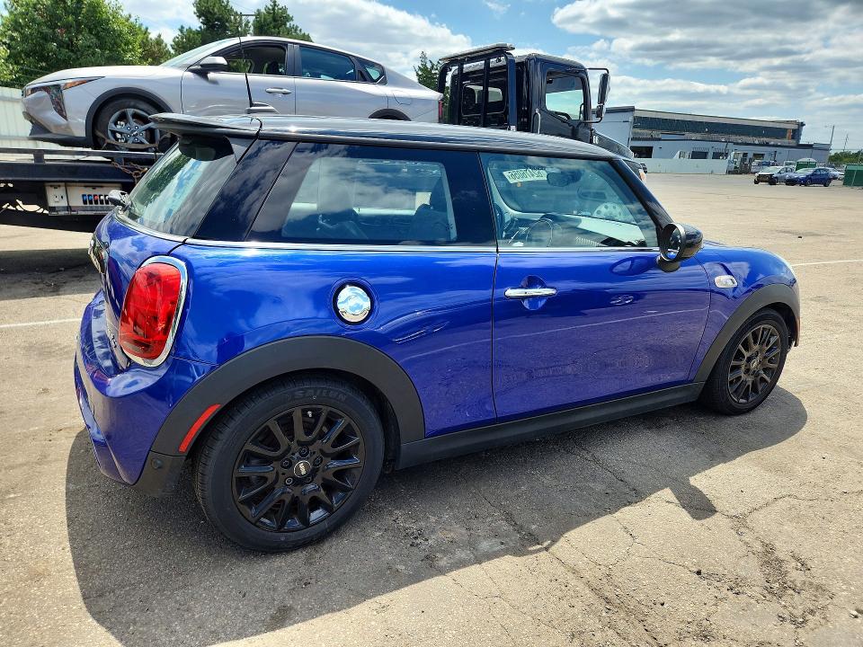 Продаж на аукціоні авто 2020 Mini Cooper, vin: WMWXR5C05L2L85607, номер лоту: 62476056