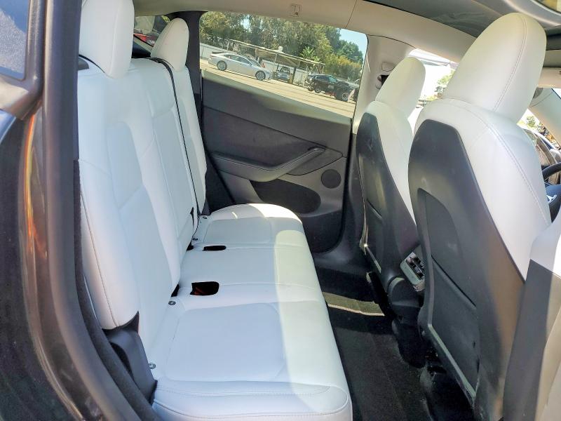 Продаж на аукціоні авто 2024 Tesla Model Y, vin: 7SAYGDEE5RF151198, номер лоту: 60206536