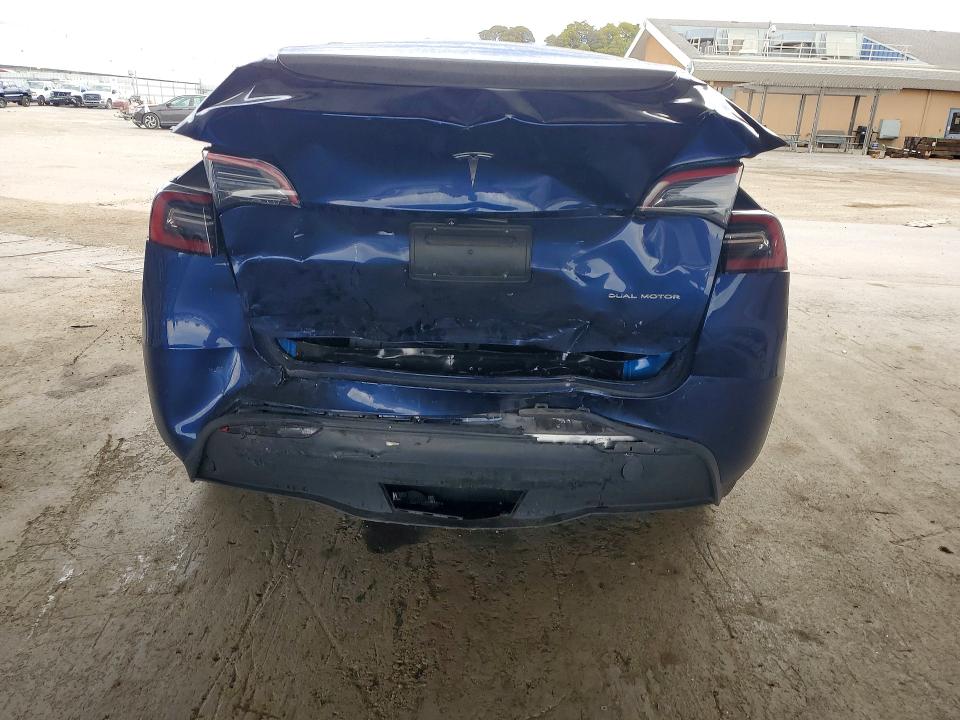 61572996 :رقم المزاد ، 7SAYGDEE9RF159658 vin ، 2024 Tesla Model Y مزاد بيع