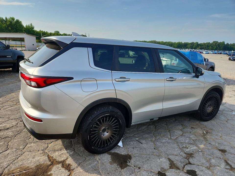 Продаж на аукціоні авто 2022 Mitsubishi Outlander, vin: JA4J3TA88NZ007244, номер лоту: 61737166