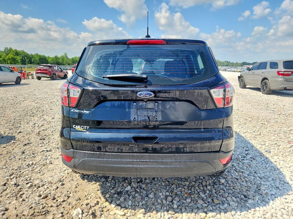 2018 Ford Escape მანქანა იყიდება აუქციონზე, vin: 1FMCU0F7XJUB03230, აუქციონის ნომერი: 60235356
