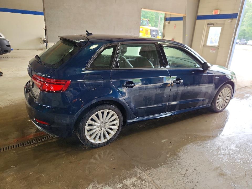 Aukcja sprzedaży 2017 Audi A3, vin: WAUUPBFF9HA119530, numer aukcji: 61489916