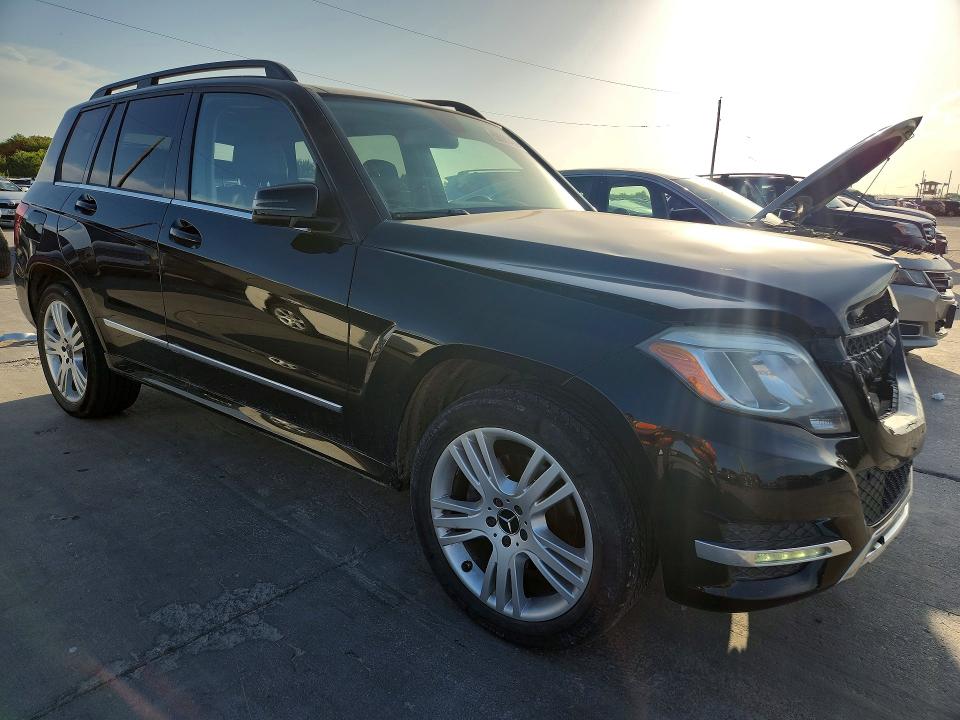 Продаж на аукціоні авто 2015 Mercedes-benz Glk, vin: WDCGG0EB3FG350527, номер лоту: 59080466