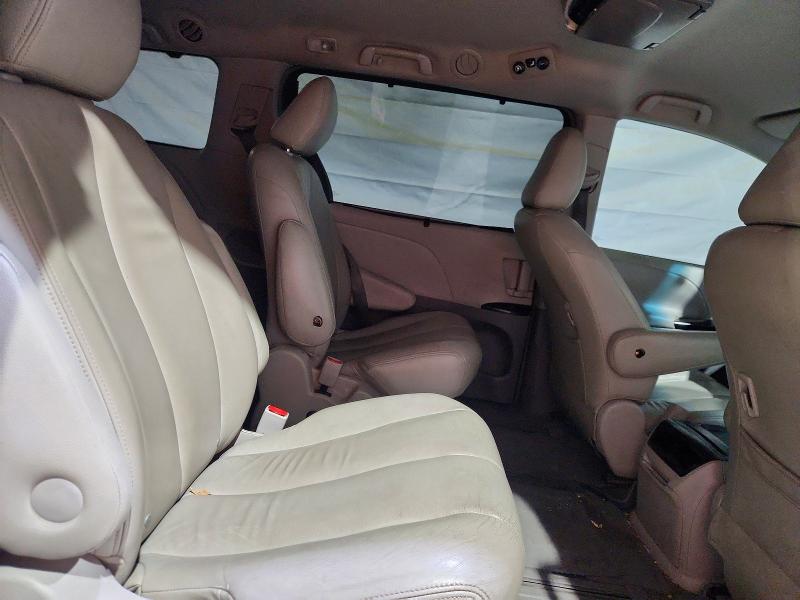 Aukcja sprzedaży 2011 Toyota Sienna, vin: 5TDJK3DC0BS020110, numer aukcji: 61243966