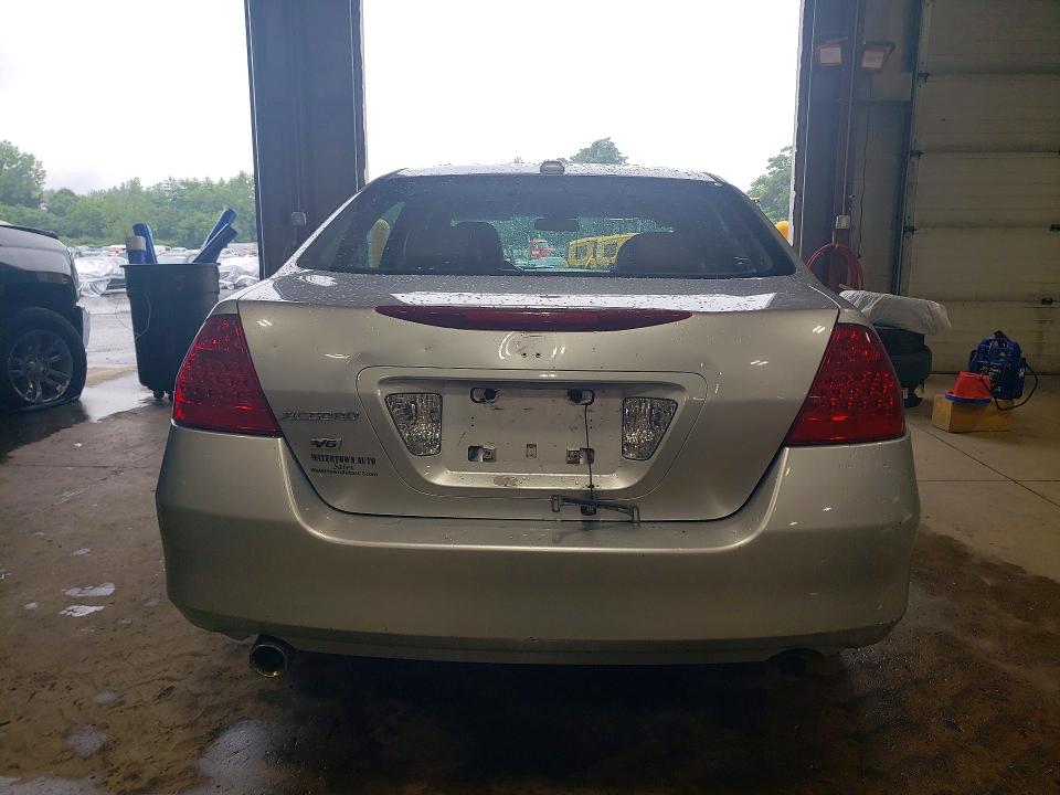 59316506 :رقم المزاد ، 1HGCM66577A028522 vin ، 2007 Honda Accord مزاد بيع