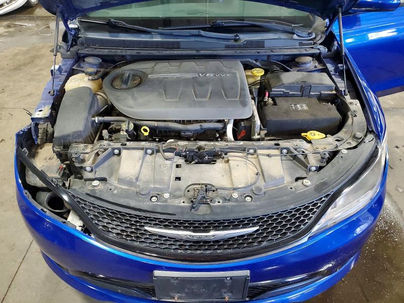 60061606 :رقم المزاد ، 1C3CCCDG2FN733518 vin ، 2015 Chrysler 200 مزاد بيع