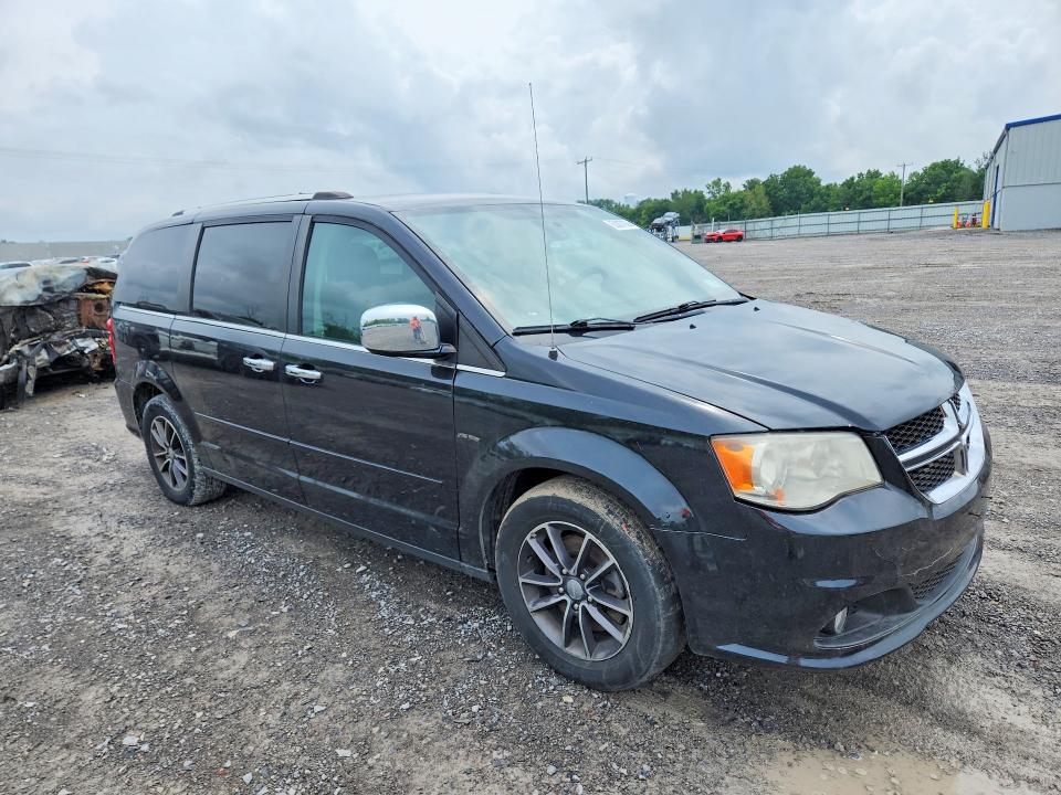 63007256 :رقم المزاد ، 2C4RDGCG2HR825195 vin ، 2017 Dodge Grand Caravan مزاد بيع
