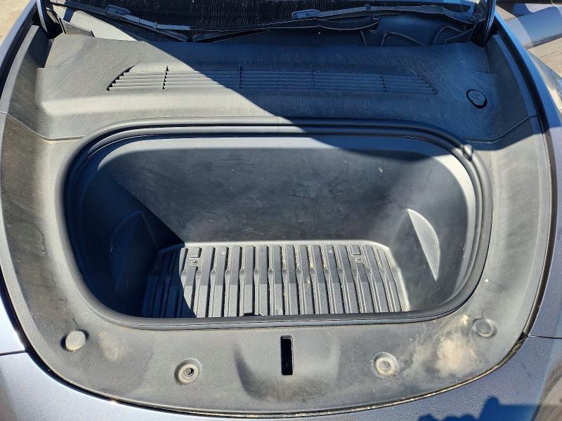 59997136 :رقم المزاد ، 7SAYGDEEXPF928052 vin ، 2023 Tesla Model Y مزاد بيع