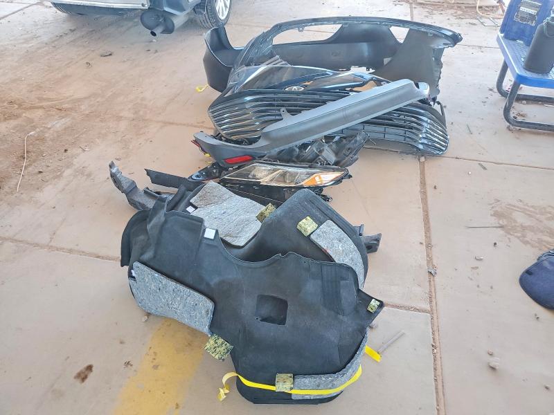 2018 Toyota Camry მანქანა იყიდება აუქციონზე, vin: 4T1B11HK8JU585210, აუქციონის ნომერი: 60171916