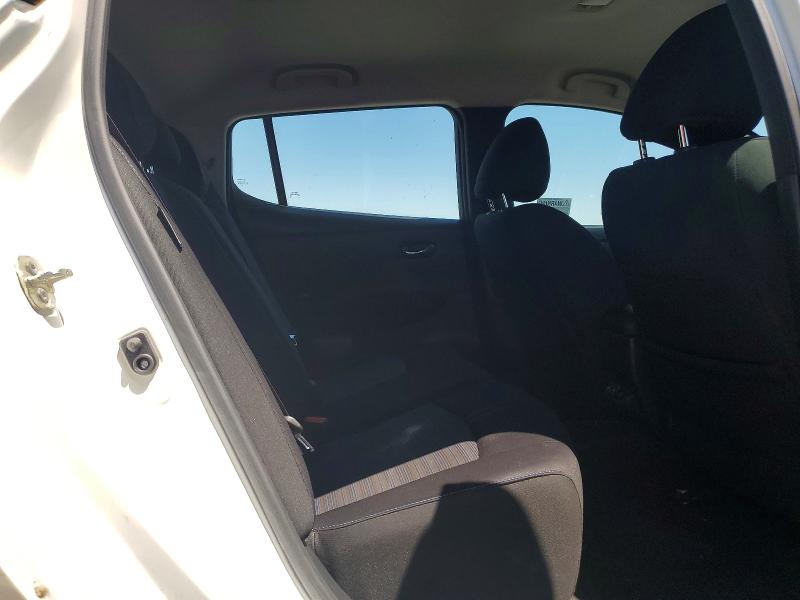 61882536 :رقم المزاد ، 1N4BZ1CVXNC551110 vin ، 2022 Nissan Leaf مزاد بيع