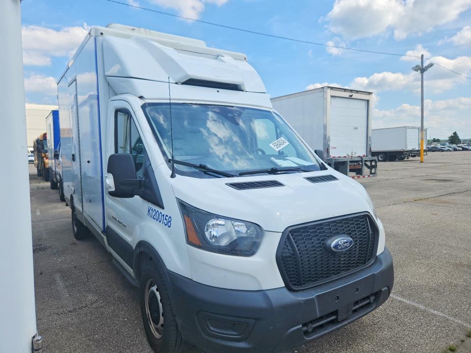 59848046 :رقم المزاد ، 1FDBW5Z82LKB24935 vin ، 2020 Ford Transit مزاد بيع