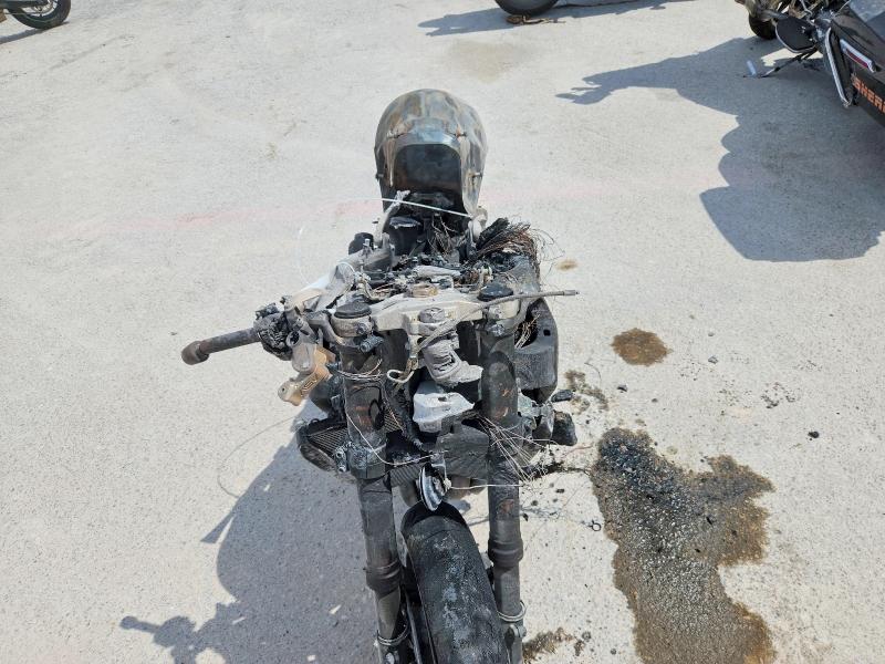 59591606 :رقم المزاد ، JH2SC7711MK400061 vin ، 2021 Honda Cbr1000 مزاد بيع