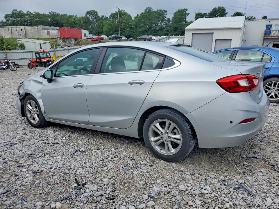 85623115 :رقم المزاد ، 1G1BE5SM4J7106752 vin ، 2018 Chevrolet Cruze مزاد بيع