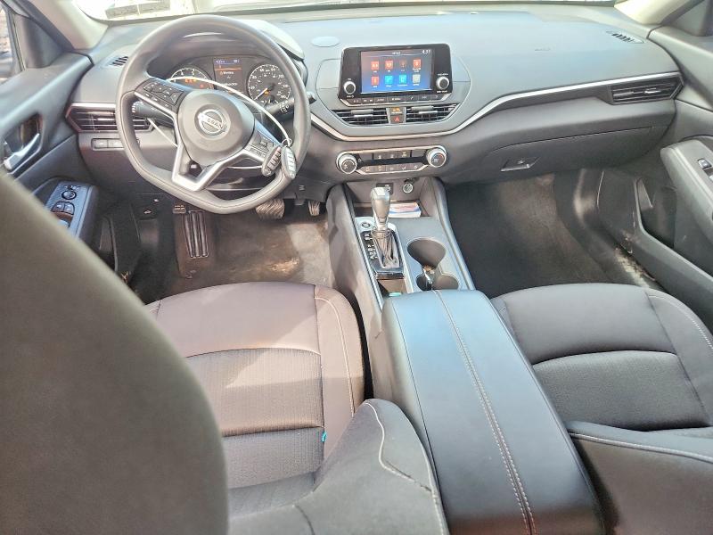 62331136 :رقم المزاد ، 1N4BL4BV7MN365063 vin ، 2021 Nissan Altima مزاد بيع
