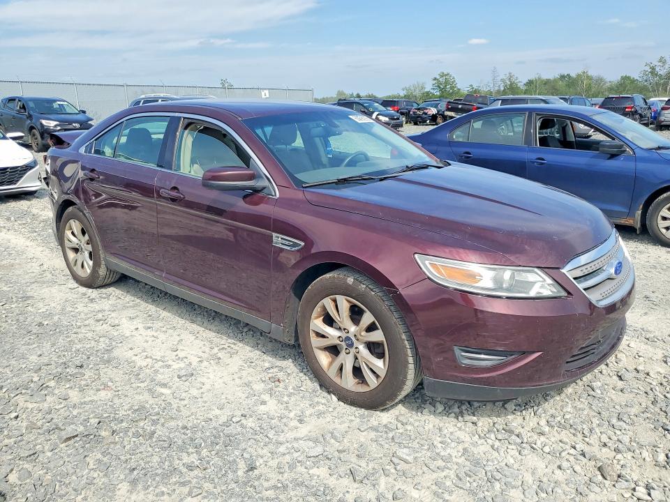 60698206 :رقم المزاد ، 1FAHP2HW2BG181444 vin ، 2011 Ford Taurus مزاد بيع