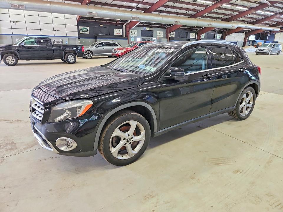 62460696 :رقم المزاد ، W1NTG4EB1LJ702345 vin ، 2020 Mercedes-benz Gla مزاد بيع