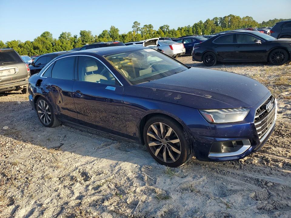 Продажа на аукционе авто 2020 Audi A4, vin: WAUHMAF40LN007607, номер лота: 61974256