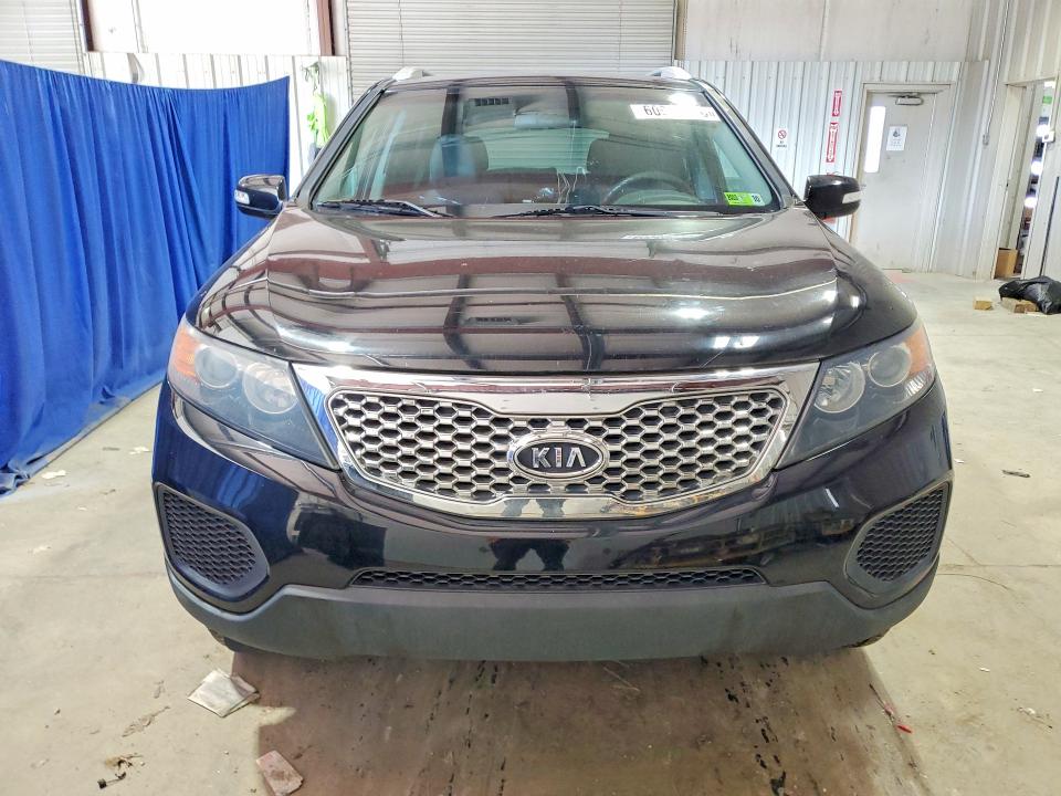 2013 Kia Sorento მანქანა იყიდება აუქციონზე, vin: 5XYKTDA23DG315897, აუქციონის ნომერი: 60980446