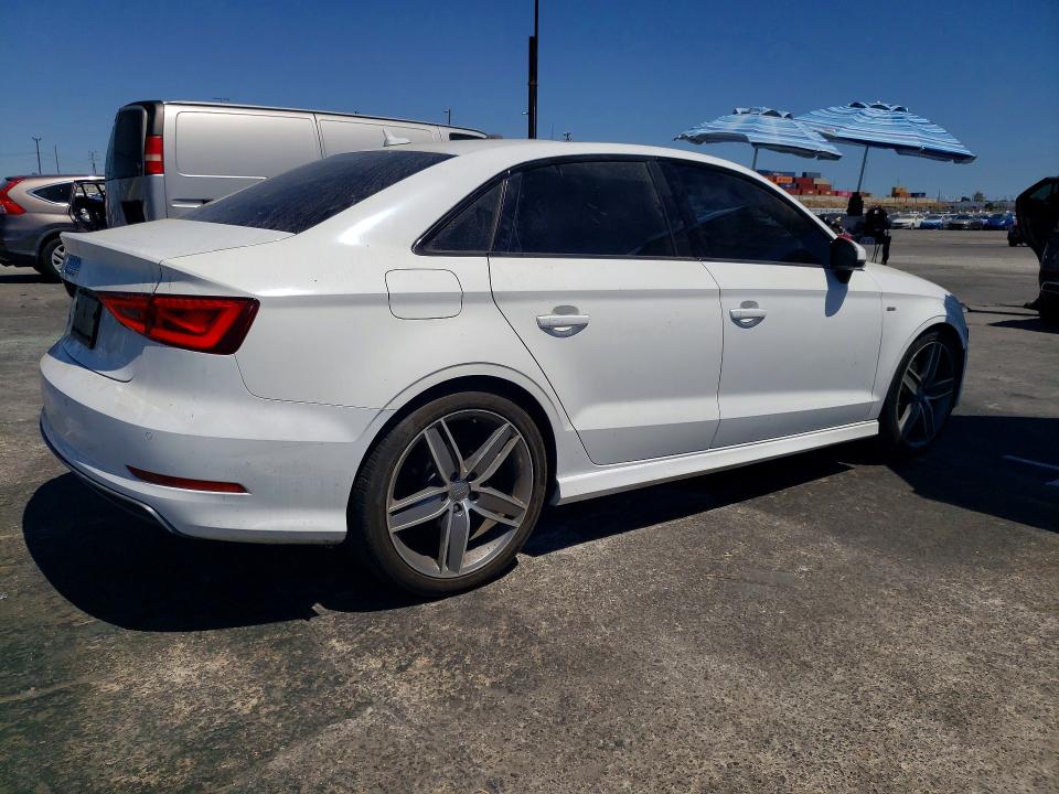 60009426 :رقم المزاد ، WAUA7GFF9G1071123 vin ، 2016 Audi A3 مزاد بيع