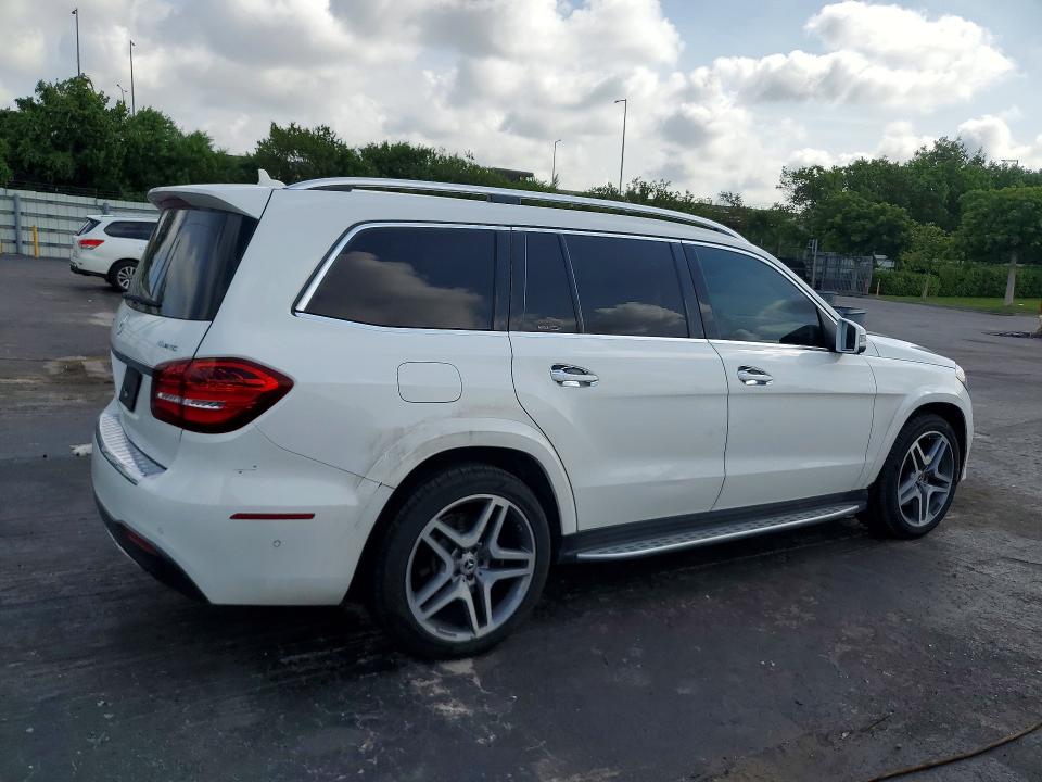 62626576 :رقم المزاد ، 4JGDF7DE5HA989526 vin ، 2017 Mercedes-benz Gls مزاد بيع