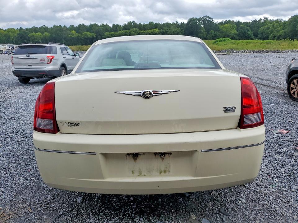 2006 Chrysler 300 მანქანა იყიდება აუქციონზე, vin: 2C3LA53G16H106949, აუქციონის ნომერი: 60934356