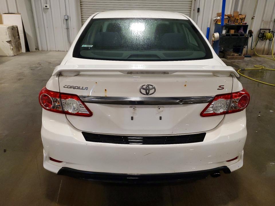 2013 Toyota Corolla მანქანა იყიდება აუქციონზე, vin: 2T1BU4EE2DC990640, აუქციონის ნომერი: 59767886