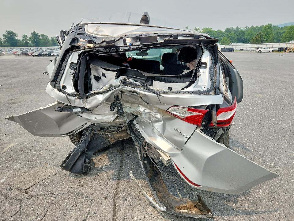 Продажа на аукционе авто 2018 Chevrolet Equinox, vin: 2GNAXSEVXJ6302878, номер лота: 57365766