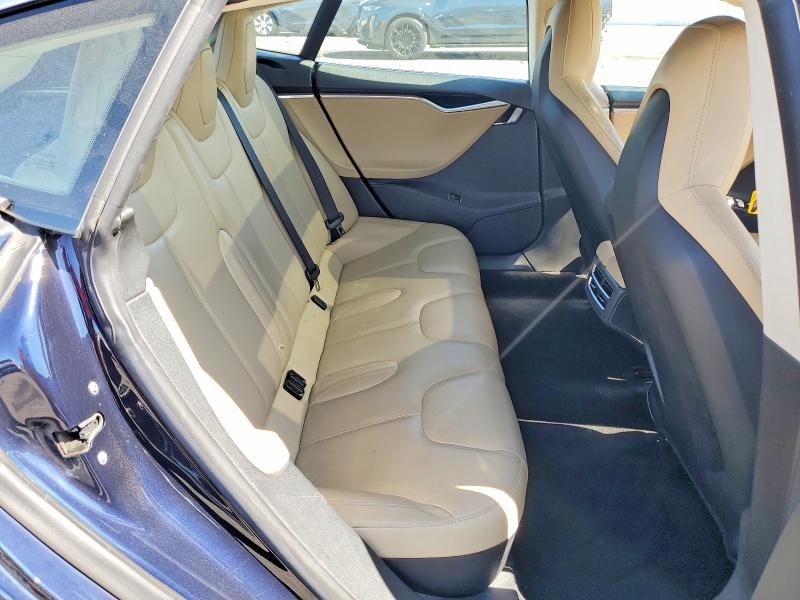 Продажа на аукционе авто 2015 Tesla Model S, vin: 5YJSA1S12FFP73371, номер лота: 60437866
