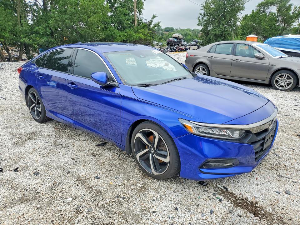 Продаж на аукціоні авто 2018 Honda Accord, vin: 1HGCV1F34JA253955, номер лоту: 59778216