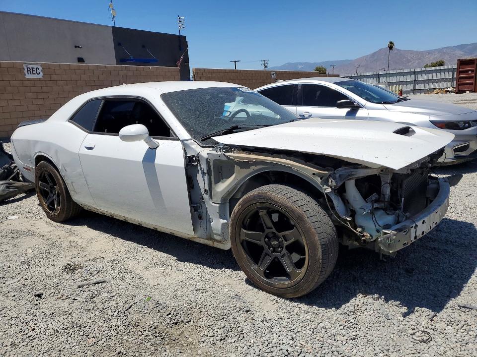 60044716 :رقم المزاد ، 2C3CDZBT0LH179836 vin ، 2020 Dodge Challenger مزاد بيع