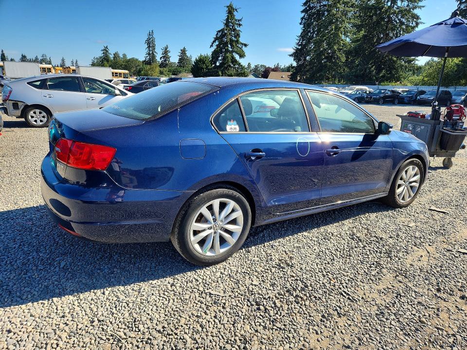 62846086 :رقم المزاد ، 3VWDX7AJ1CM350751 vin ، 2012 Volkswagen Jetta مزاد بيع