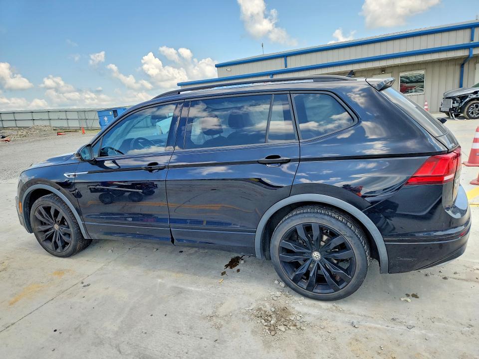 Продажа на аукционе авто 2020 Volkswagen Tiguan, vin: 3VV3B7AX5LM116809, номер лота: 62085476