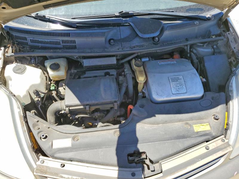62531936 :رقم المزاد ، JTDKB20U040030252 vin ، 2004 Toyota Prius مزاد بيع