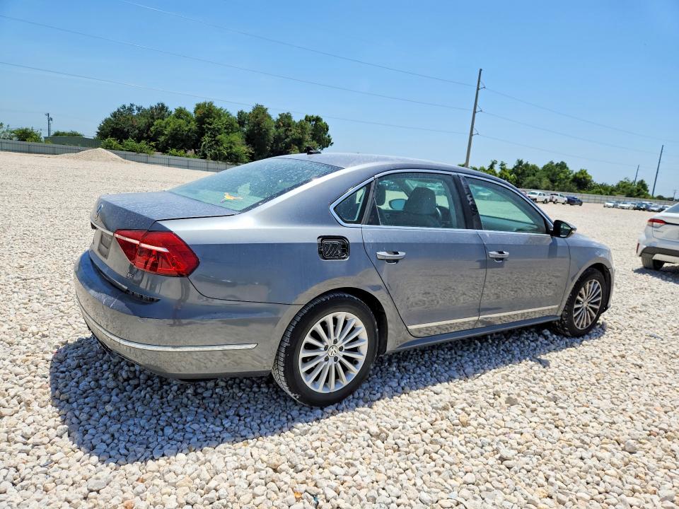 Продаж на аукціоні авто 2016 Volkswagen Passat, vin: 1VWBT7A39GC040519, номер лоту: 61869046