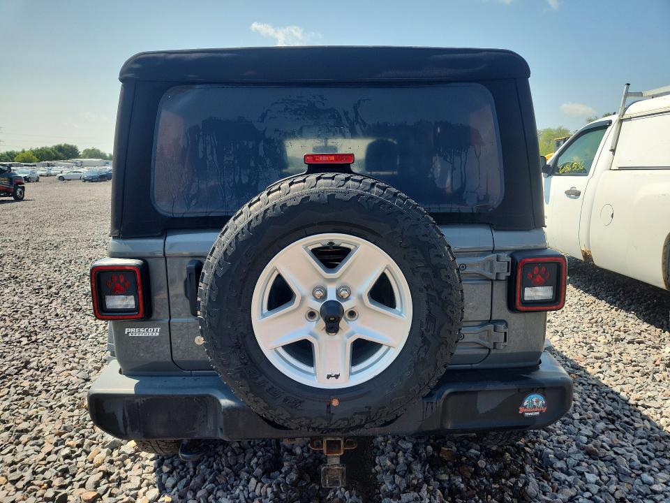 61917536 :رقم المزاد ، 1C4HJXDG2JW298954 vin ، 2018 Jeep Wrangler Unlimited مزاد بيع
