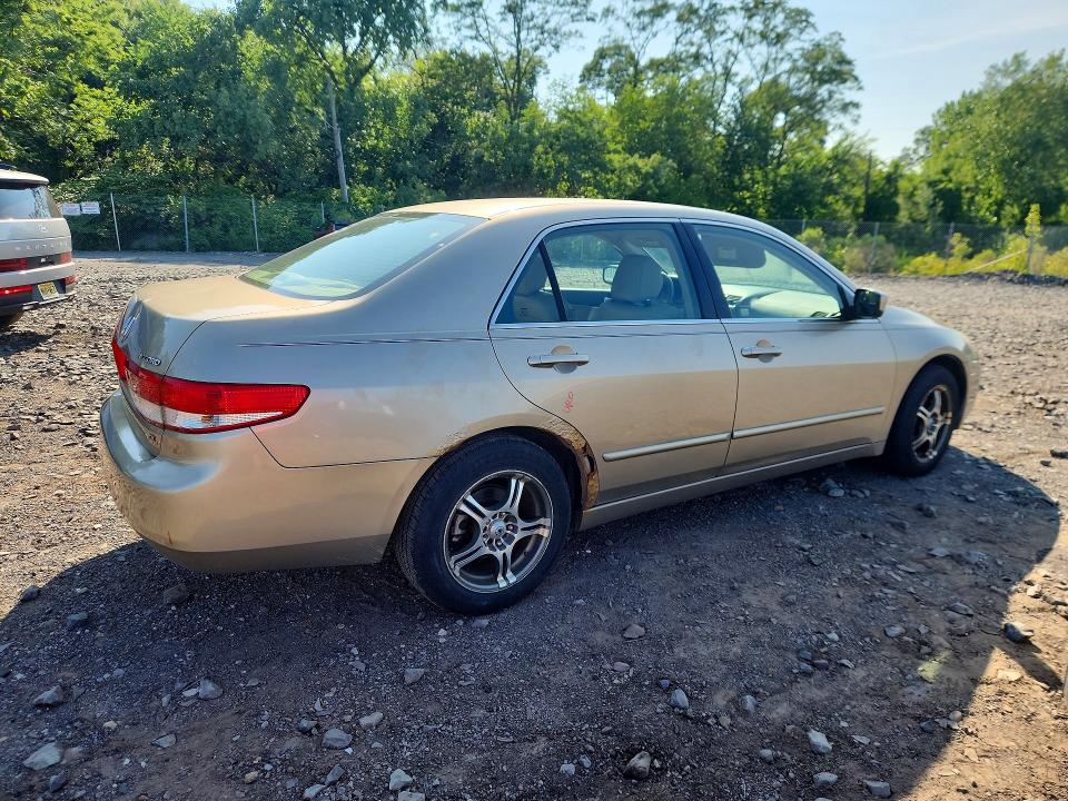 61497856 :رقم المزاد ، 1HGCM56693A132183 vin ، 2003 Honda Accord مزاد بيع