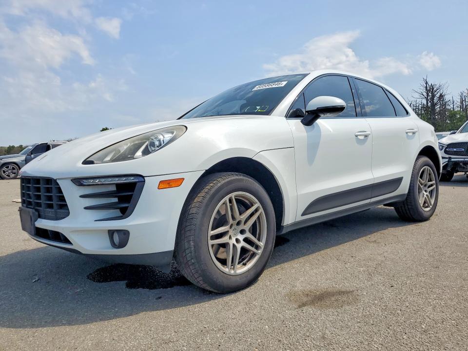 60586846 :رقم المزاد ، WP1AA2A59HLB02350 vin ، 2017 Porsche Macan مزاد بيع