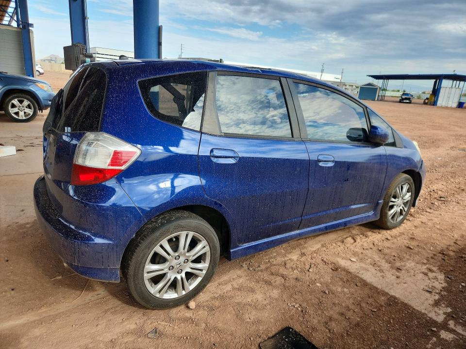 60040946 :رقم المزاد ، JHMGE8H4XAC005744 vin ، 2010 Honda Fit مزاد بيع
