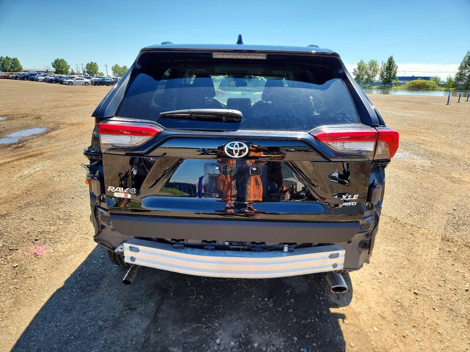 60303746 :رقم المزاد ، 2T3R1RFV2RC447144 vin ، 2024 Toyota Rav4 مزاد بيع