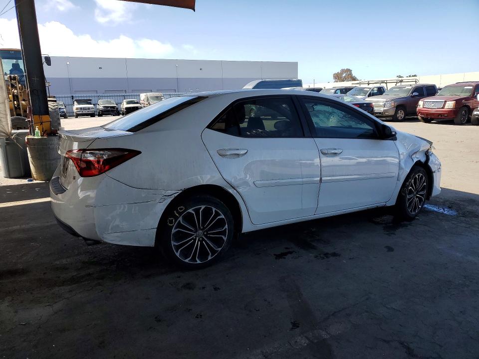 2015 Toyota Corolla მანქანა იყიდება აუქციონზე, vin: 5YFBURHE5FP224915, აუქციონის ნომერი: 63014256