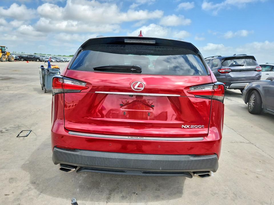 60642696 :رقم المزاد ، JTJYARBZ4H2070582 vin ، 2017 Lexus Nx 200t مزاد بيع